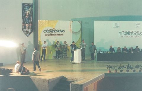 Puebla, apresentando o Clube de Biologia e Geologia Serra de S. Mamede